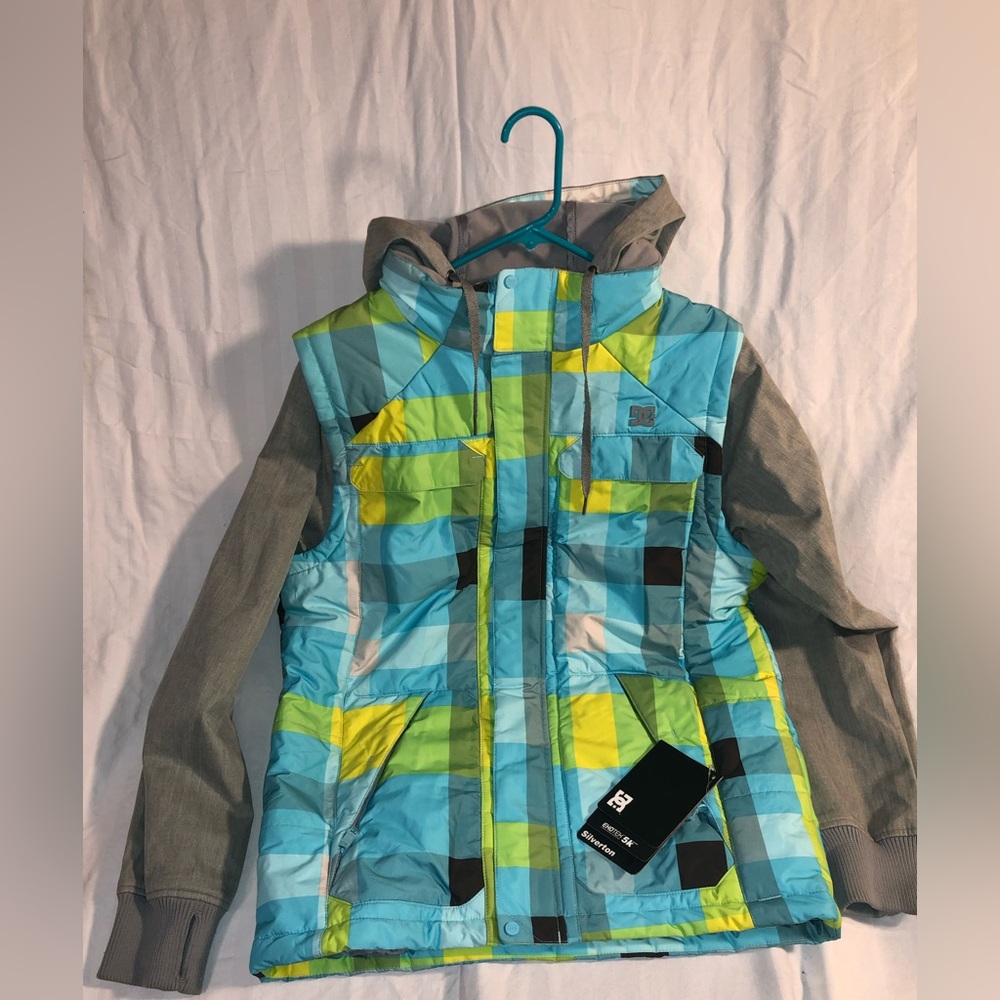 DC men’s snowboard jacket